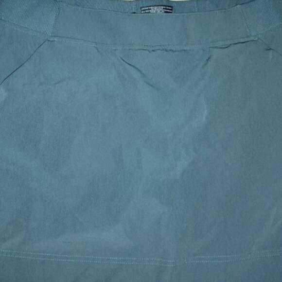 32 Degree Cool Women's Skirt Skort Summer Beach Sport Wear Green Stretch Polyest - Picture 1 of 4